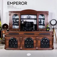 میز مدیریت امپراطور