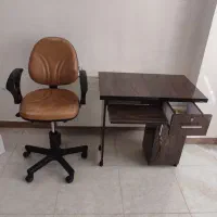 میز و صندلی