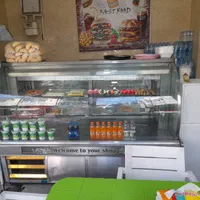 یخچال ویترینی شیشه خم