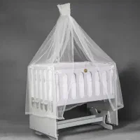 گهواره کنار تخت مادر پری گاردین