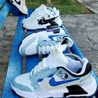 کتونی نایک نیو