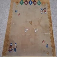 فرش کاملا سالم و در حد نو