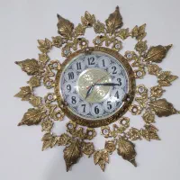 ساعت دیواری