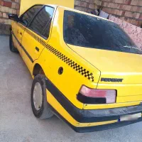 ماشین 405زرد خورشیدی