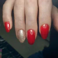 مدل رایگان کاشت ناخن