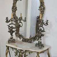 اینه و شمعدان وکنسول برنزی قدمت ۳۵ساله