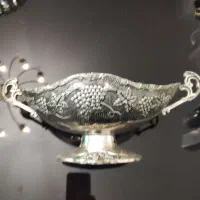 شکلات خوری. پیوتر اجیل خوری  کاسه