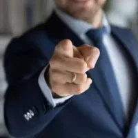 مدیر فروش هستم