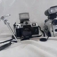 دو عدد دوربین عکاسی