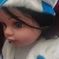 عروسک آوازه خوان