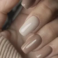 کاشت ناخن و کاشت مژه