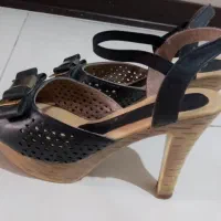 صندل چوبی زنانه|کیف، کفش، کمربند|پردیس, فاز ۳|دیوار