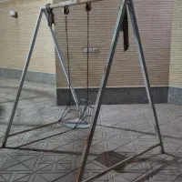 تاب کودکان. یک نفره فلزی