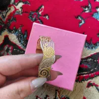 مقداری طلا|جواهرات|شیراز, ارم|دیوار