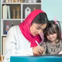 پرستاری از کودک و انجام امور منزل