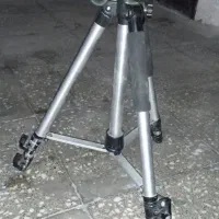 سه پایه دوربین درحدنو