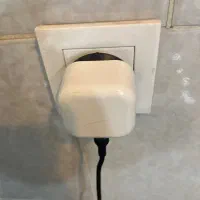 اداپتور ۲۰ وات
