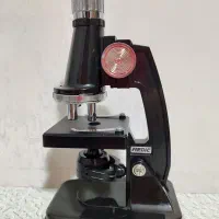 میکروسکوپ دانش آموزی