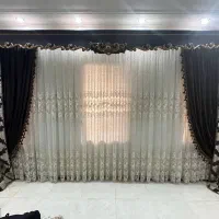 پرده در حد نو با تمام وسایل