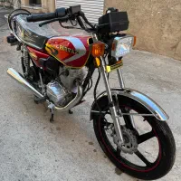 200 پرواز|موتورسیکلت|بروجن, |دیوار