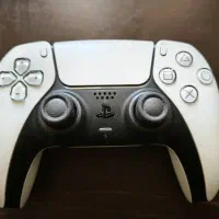 یک عدد دسته اورجینال پلی استیشن 5 (PS5)