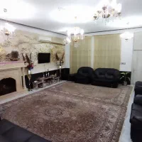 مبل ۹ نفره چرم مشکلی