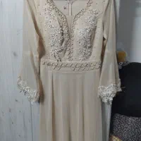 لباس مجلسی|لباس|تربت‌حیدریه, منظر|دیوار