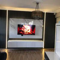 تی وی وال،نقد و اقساط