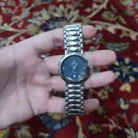 ساعت کوارتز-منا