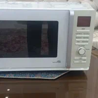 مایکروفر اصل الجی کاملا سالم و کار نکرده