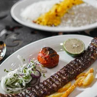 استخدام نیرو در هتل رستوران یزدان هفشجان|استخدام خدمات فروشگاه و رستوران|شهرکرد, |دیوار
