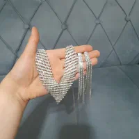 گردنبند و گوشواره و نیم ست