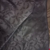 یه قواره پارچه چادر مشکی طرحدار