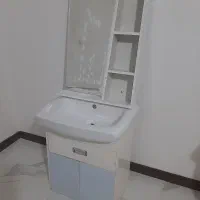 ۲عددروشویی کابینتی با باکس و آیینه|لوازم سرویس بهداشتی|بروجرد, |دیوار