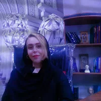 وکیل پایه یک دادگستری با ۱۴ سال سابقه وکالت