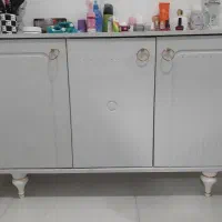 میز ارایش کنسول