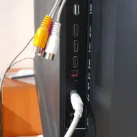 فروش تلویزیون کیو ال ای دی ۵۰ اینچ اسنوا|تلویزیون و پروژکتور|بروجرد, |دیوار