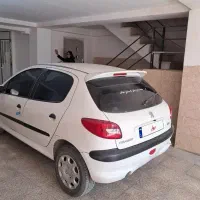 ۲۰۶ مدل ۸۱ سفید فابریک|خودرو سواری و وانت|کرمانشاه, |دیوار
