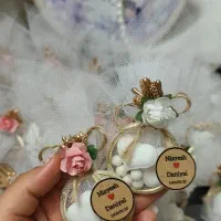 گیفت و طراحی و چاپ انواع کارت