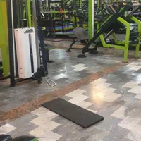 دستگاه بدن سازی ست کامل|تجهیزات ورزشی|اراک, |دیوار