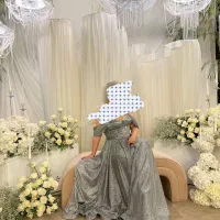 لباس مجلسی|لباس|مشهد, جانباز|دیوار