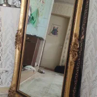 اینه ایستاده