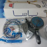 علم یونیکا تککاره / دوش حمام