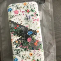 قاب ایفون مناسب سری های ۷و se و۸