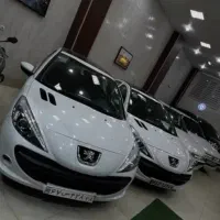 به ۳منشی خانم