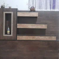 تاج تخت