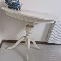 میز چوب نیم دایره