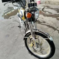 موتور۲۰۰شباب