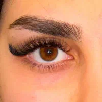 خدمات اکستنشن مژه و لیفت ابرو و مژه