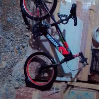 دوچرخه|دوچرخه، اسکیت، اسکوتر|کنارک, |دیوار